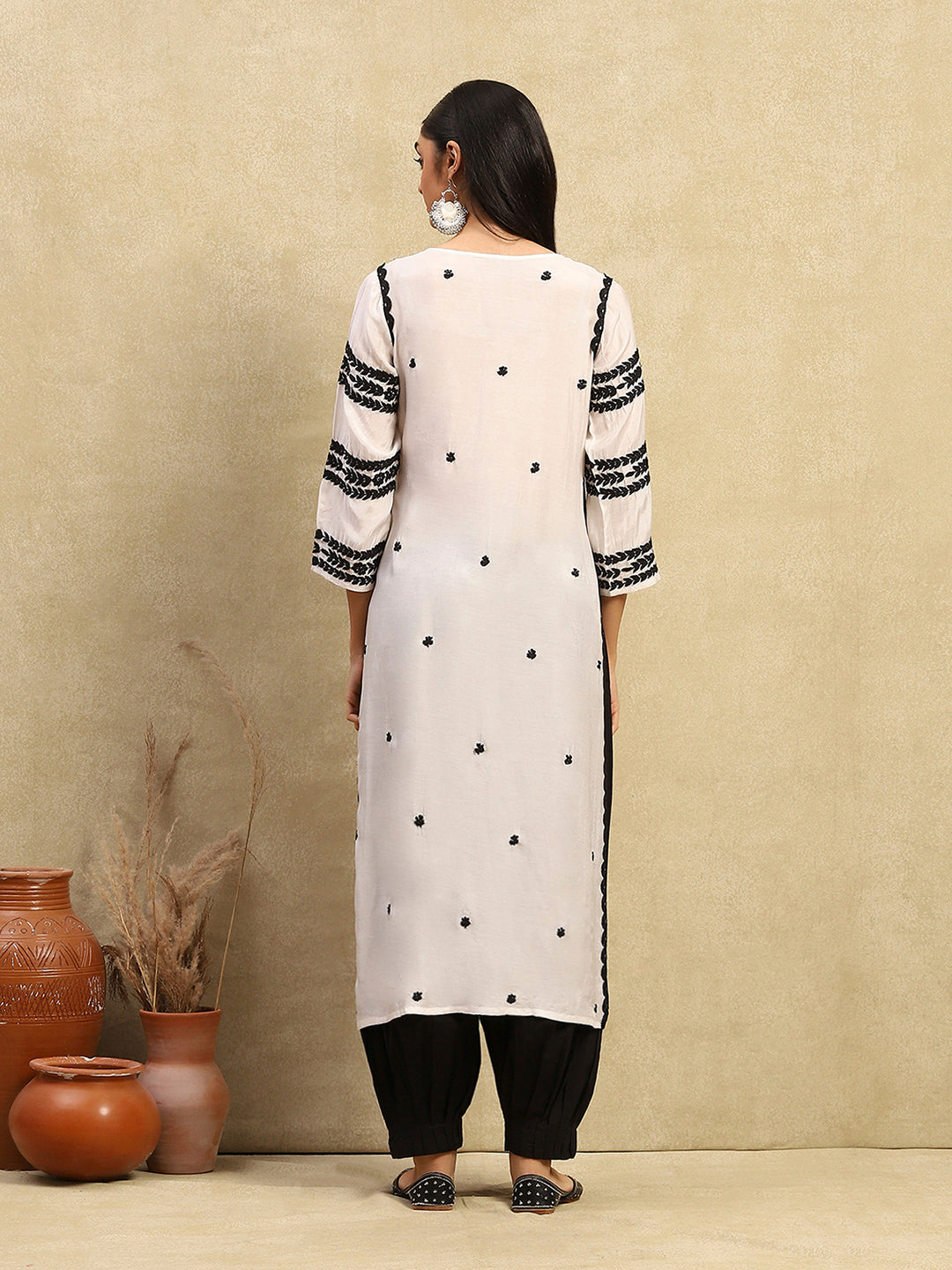 Adila Chikankari Muslin Straight Kurta