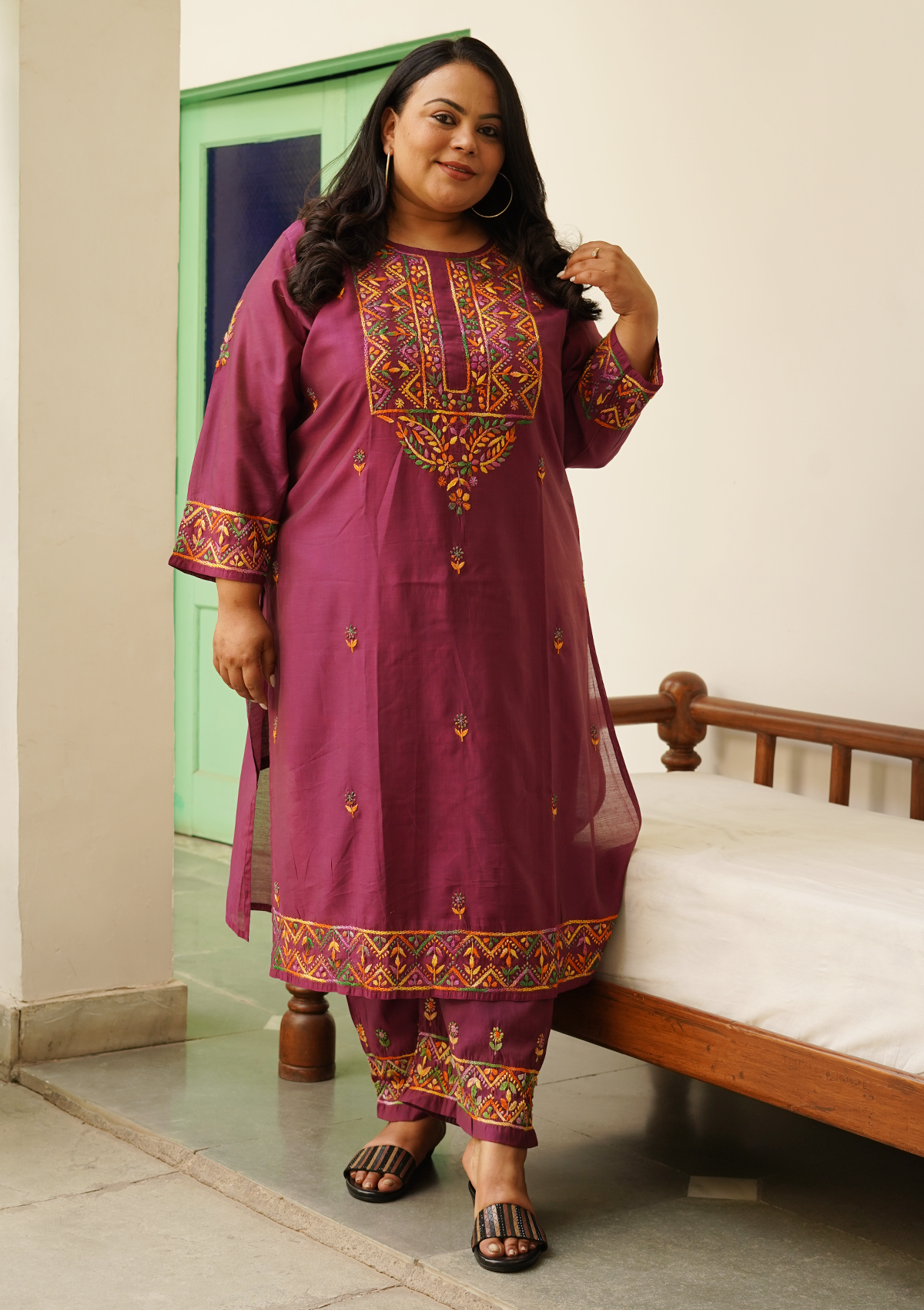Aafna Chikankari Chanderi Straight Kurta Set with Inner