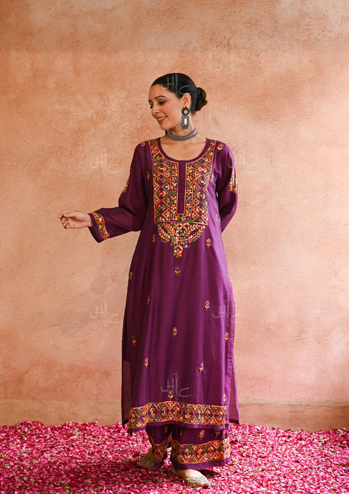 Aafna Chikankari Chanderi Straight Kurta Set with Inner