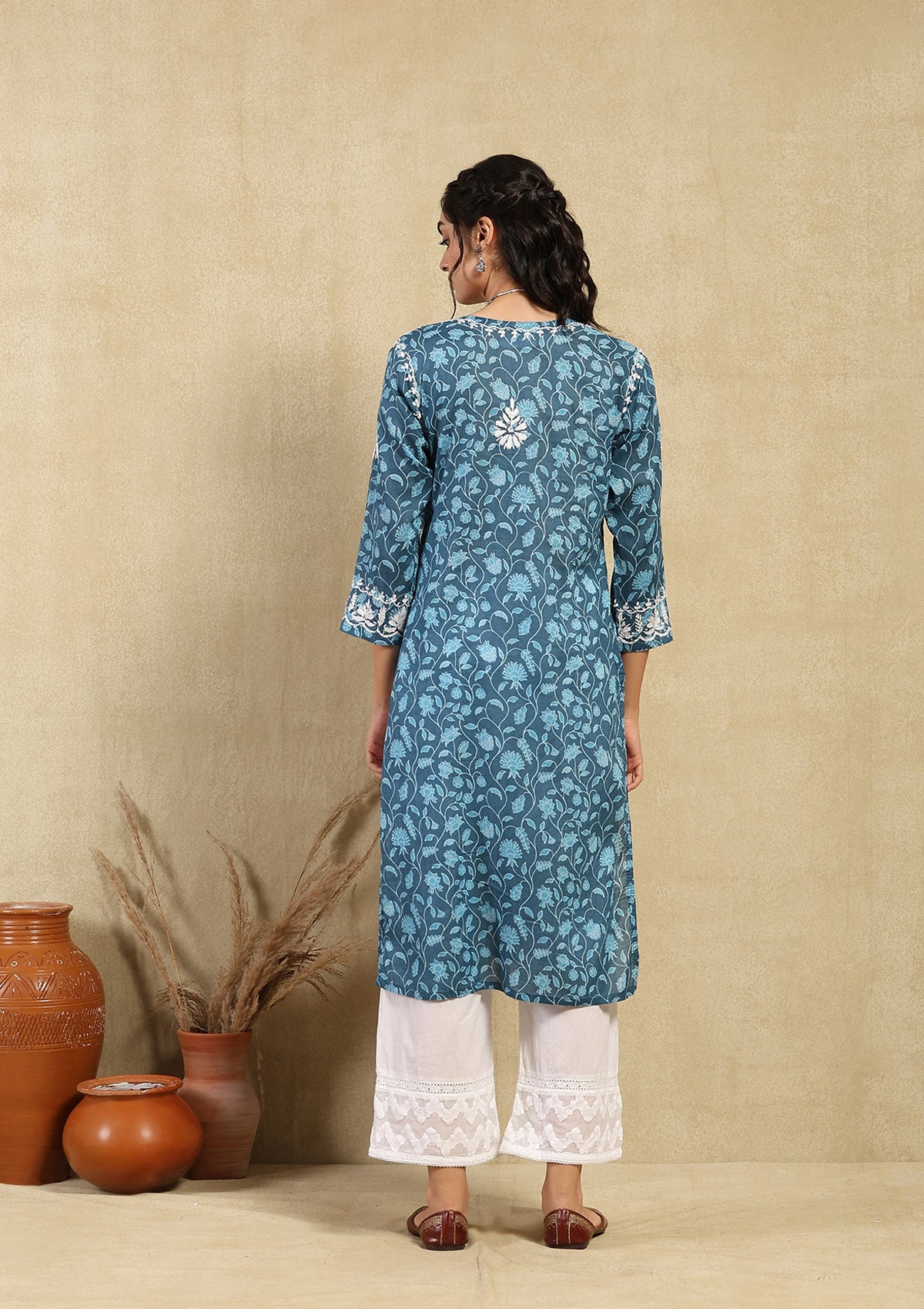 Ambar Chikankari Mulmul Straight Kurta