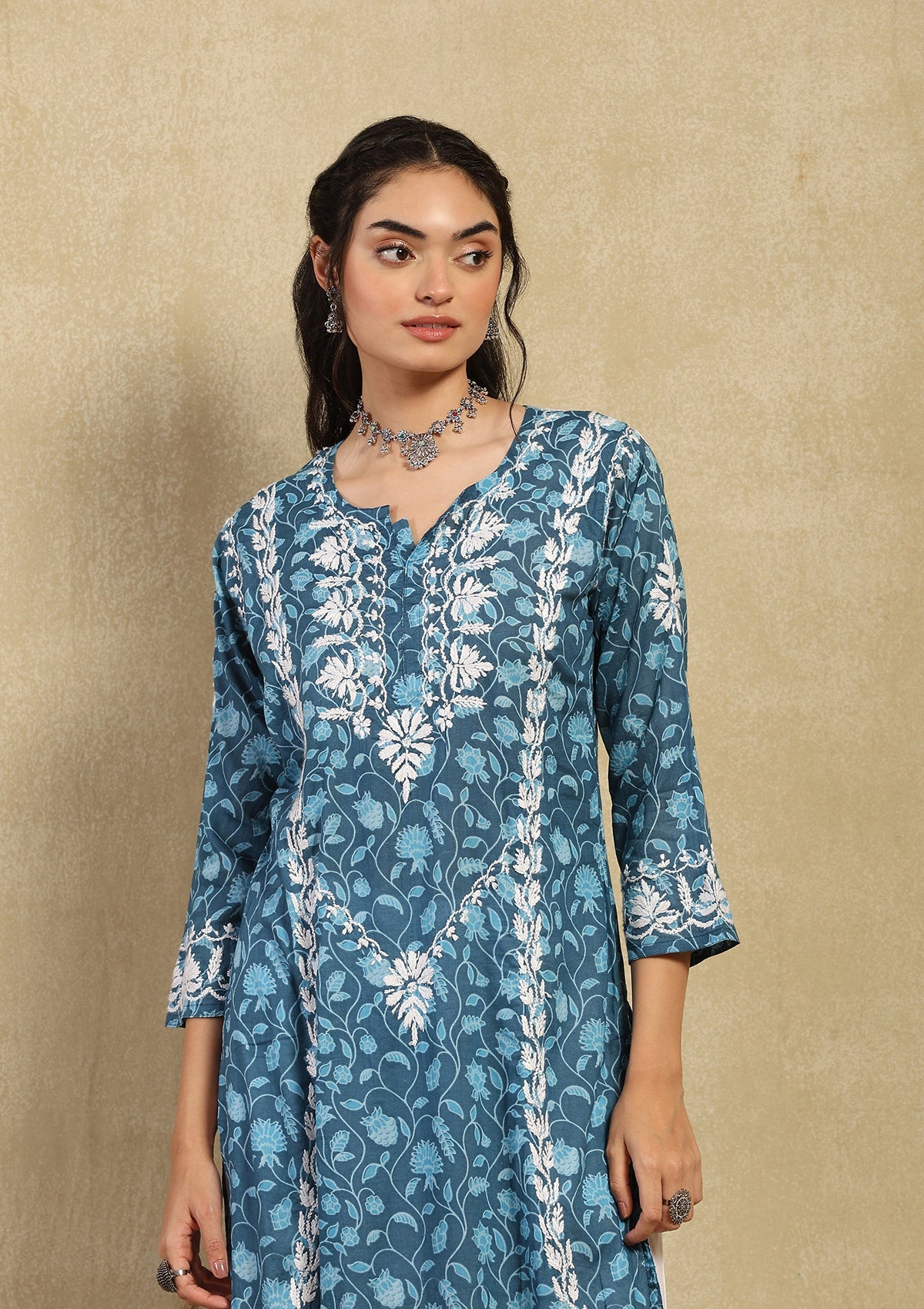 Ambar Chikankari Mulmul Straight Kurta